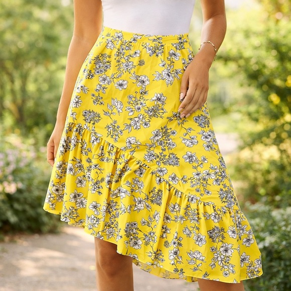 Gianni Bini Dresses & Skirts - Gianni Bini NWT XS Yellow Floral Asymmetrical Skirt Boho Spring Ruffle Midi